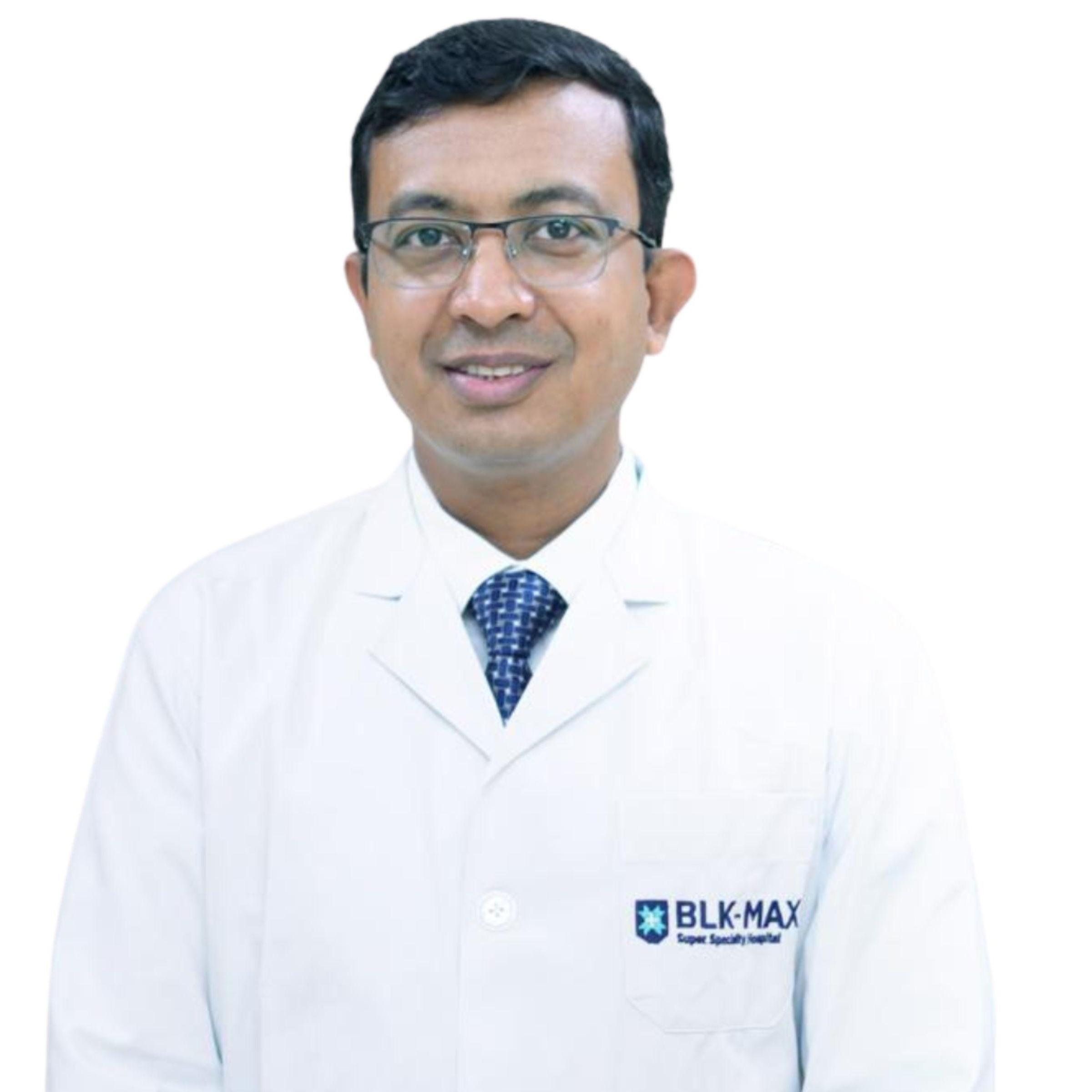 Dr Manish Jain